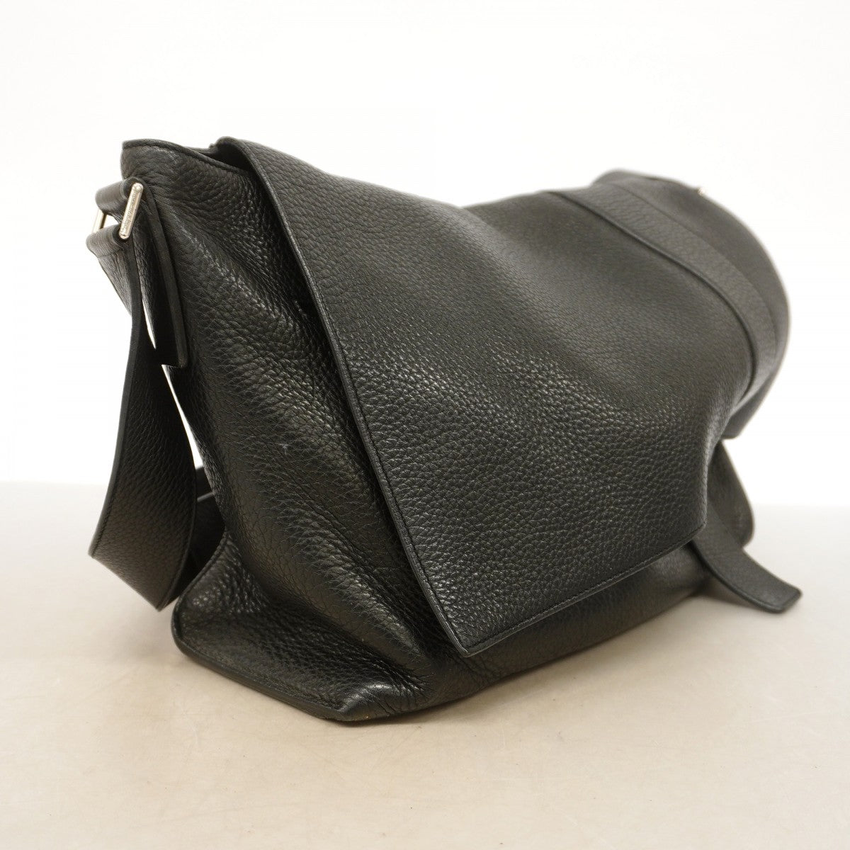 【6gc2414】エルメス ショルダーバッグ アルフレッドバサス トリヨンクレマンス ブラック シルバー金具 □P刻印【中古】レディース