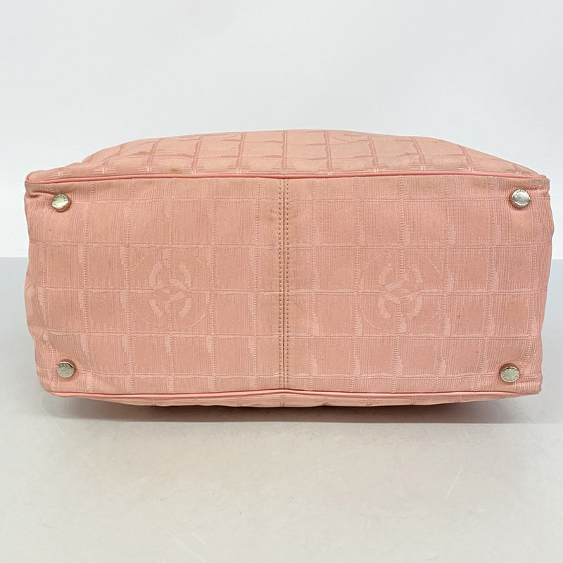 【6gc2489】シャネル トートバッグ ニュートラベル ナイロン ピンク シルバー金具【中古】レディース