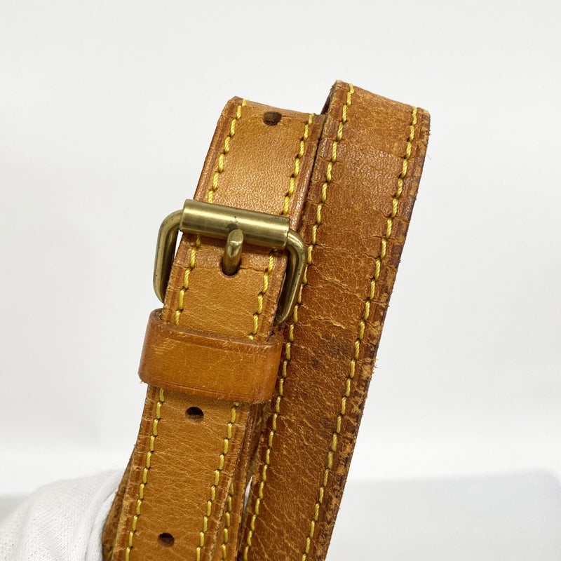 【6gc2501】ルイヴィトン ショルダーバッグ モノグラム ソミュール30 M42256 ブラウン【中古】レディース
