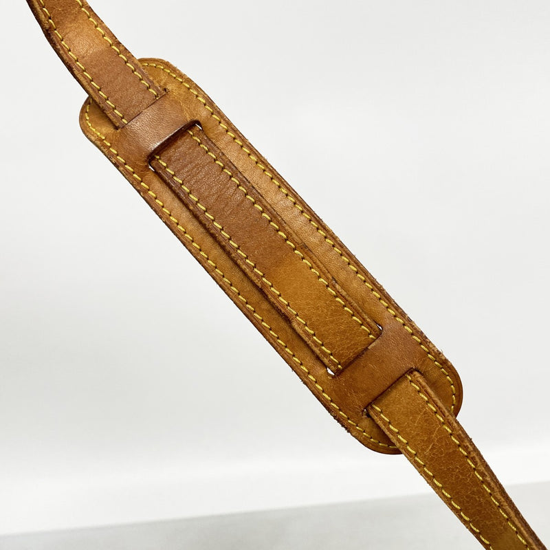 【6gc2501】ルイヴィトン ショルダーバッグ モノグラム ソミュール30 M42256 ブラウン【中古】レディース