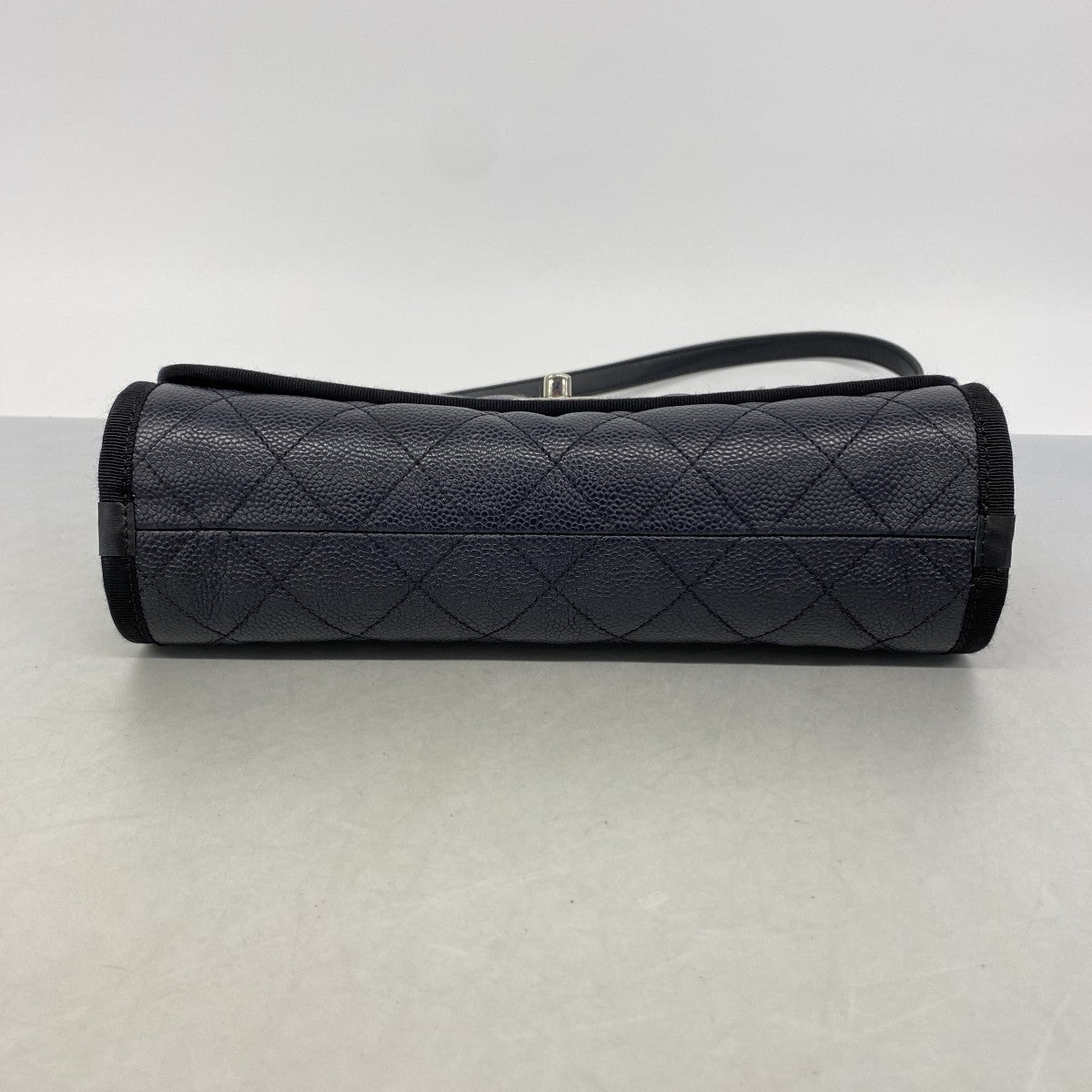 【6gc2510-k】シャネル ハンドバッグ マトラッセ チェーンショルダー キャビアスキン ブラック シルバー金具 2wayバッグ【中古】レディース