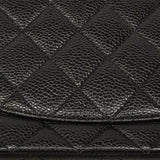 【6gc2523-h】シャネル ショルダーバッグ マトラッセ Wフラップ Wチェーン キャビアスキン ブラック ゴールド金具【中古】レディース
