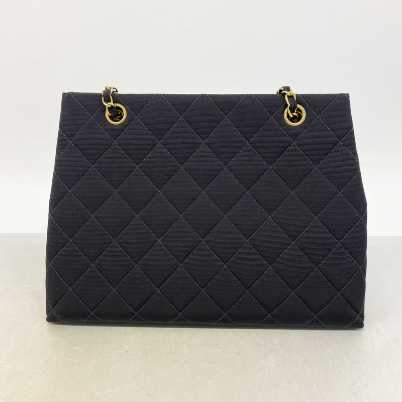 【6gc2537-h】シャネル ショルダーバッグ マトラッセ チェーンショルダー コットン ブラック ゴールド金具【中古】レディース