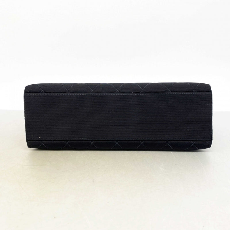 【6gc2537-h】シャネル ショルダーバッグ マトラッセ チェーンショルダー コットン ブラック ゴールド金具【中古】レディース