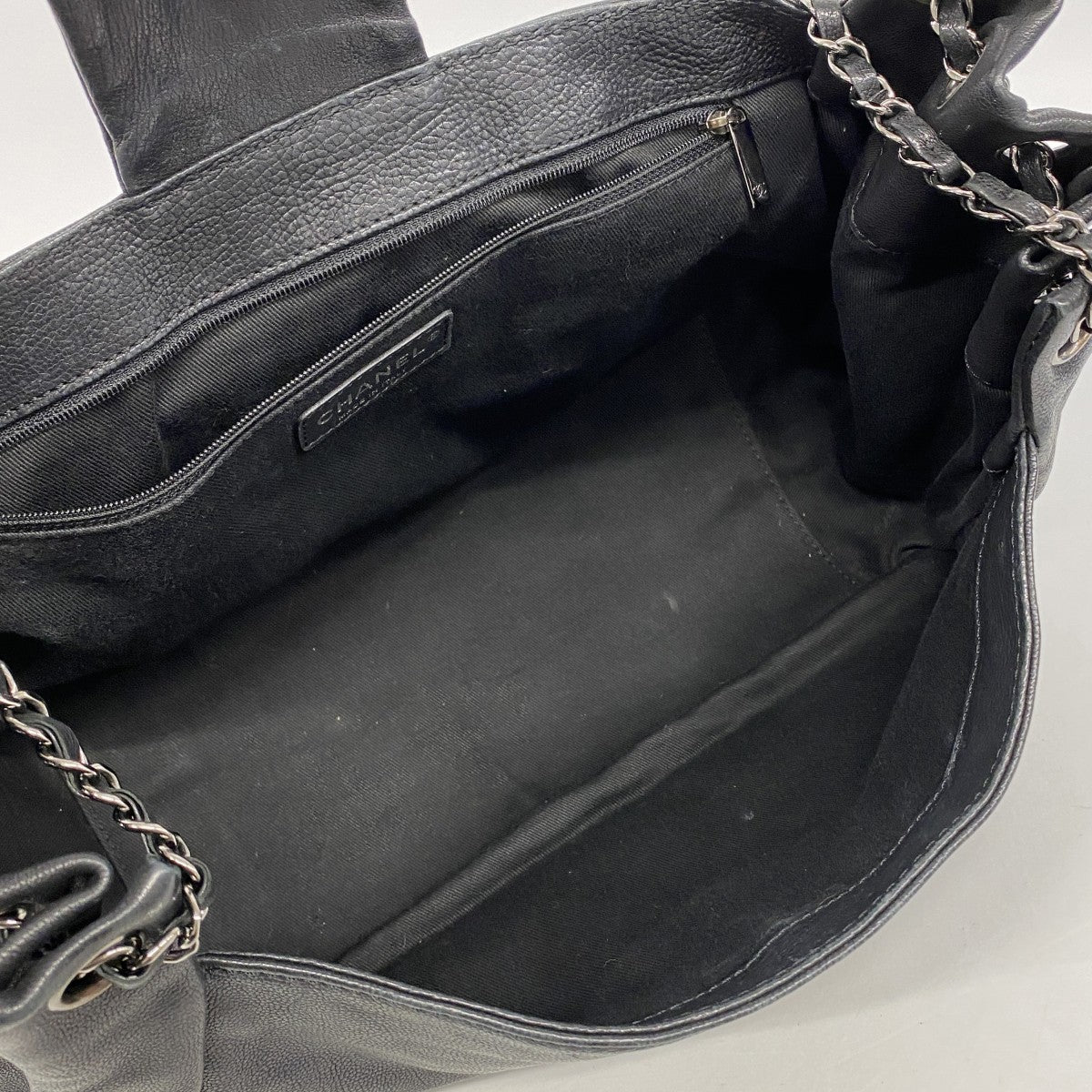 【6gc2539】シャネル ショルダーバッグ チェーンショルダー デカココ レザー ブラック シルバー金具【中古】レディース
