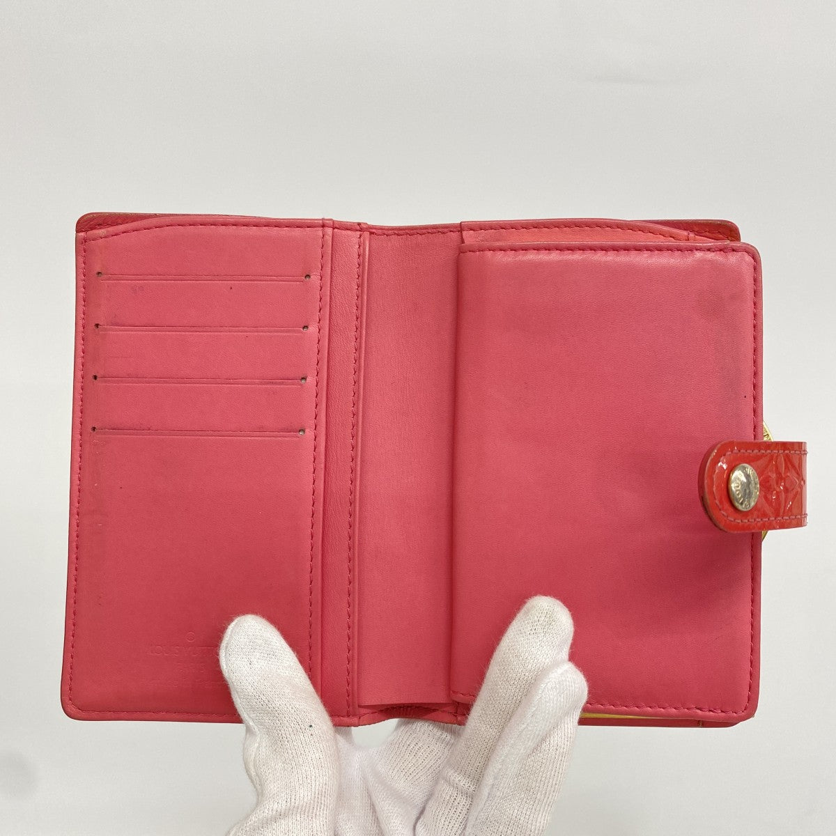 【6gc2577】ルイヴィトン 財布 ヴェルニ ポルトモネビエヴィエノワ M9141F フランボアーズ【中古】レディース