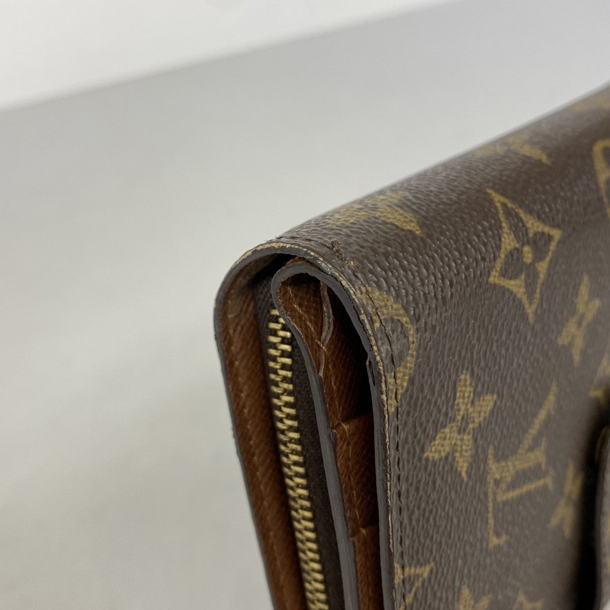 【6gc2587】ルイヴィトン 財布 モノグラム ポルトパピエジップ M61207 ブラウン【中古】レディース
