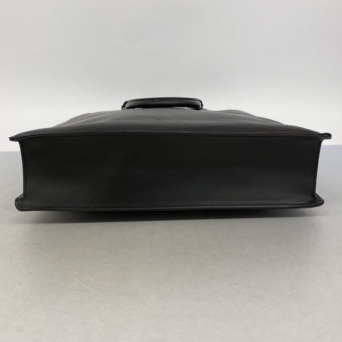 【6gc2598】ルイヴィトン トートバッグ エピ サックプラ M59242 ノワール【中古】メンズ レディース ユニセックス