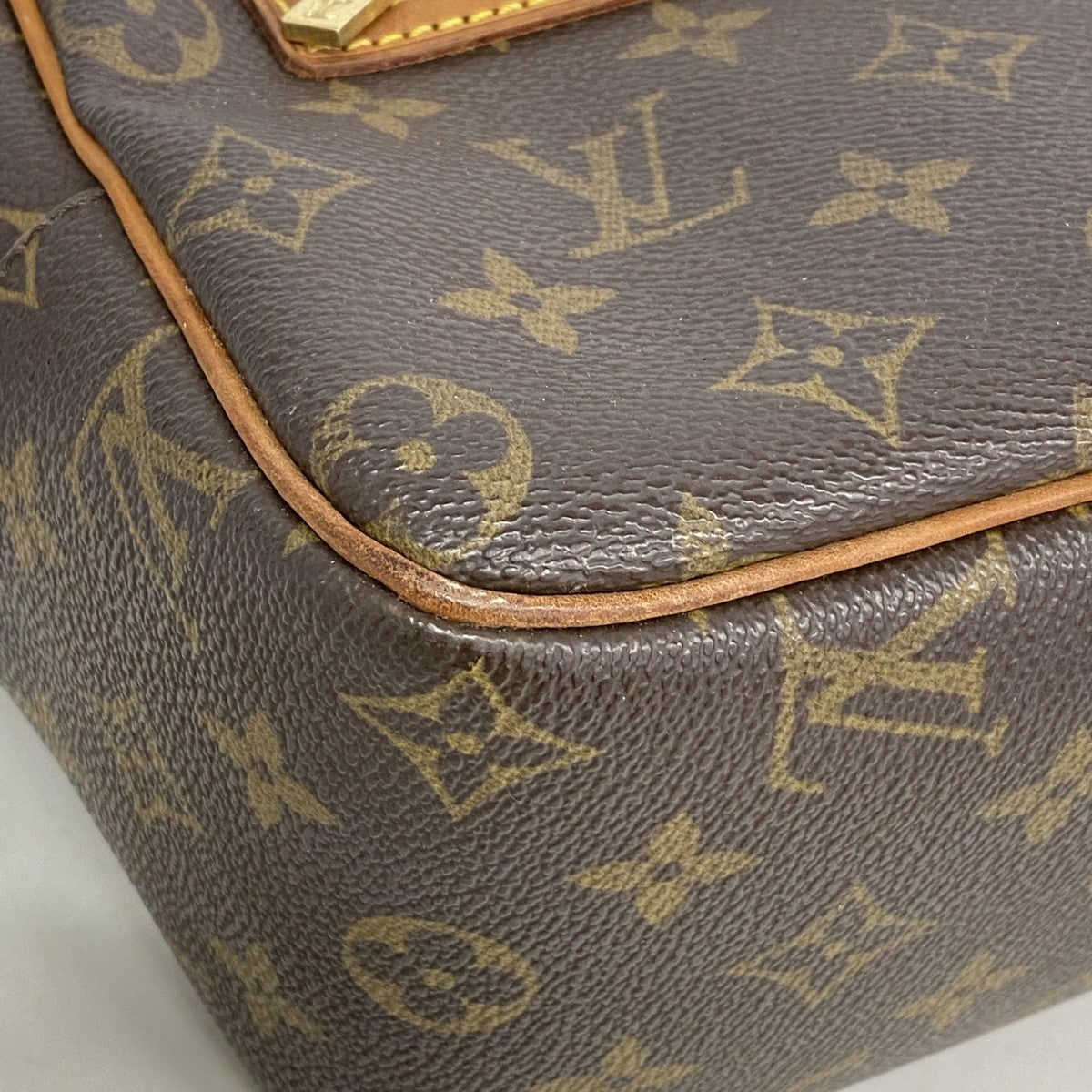 【6gc2606】ルイヴィトン ショルダーバッグ モノグラム シテMM M51182 ブラウン【中古】レディース
