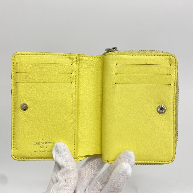 【6gc2628】ルイヴィトン 財布 モノグラム・クッサン ポルトフォイユルー M13792 ギンコイエロー【中古】レディース