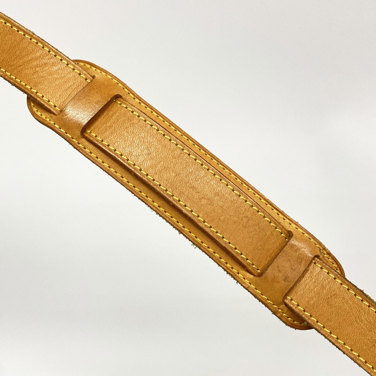 【6gc2656】ルイヴィトン ショルダーバッグ モノグラム ソミュール35 M42254 ブラウン【中古】レディース
