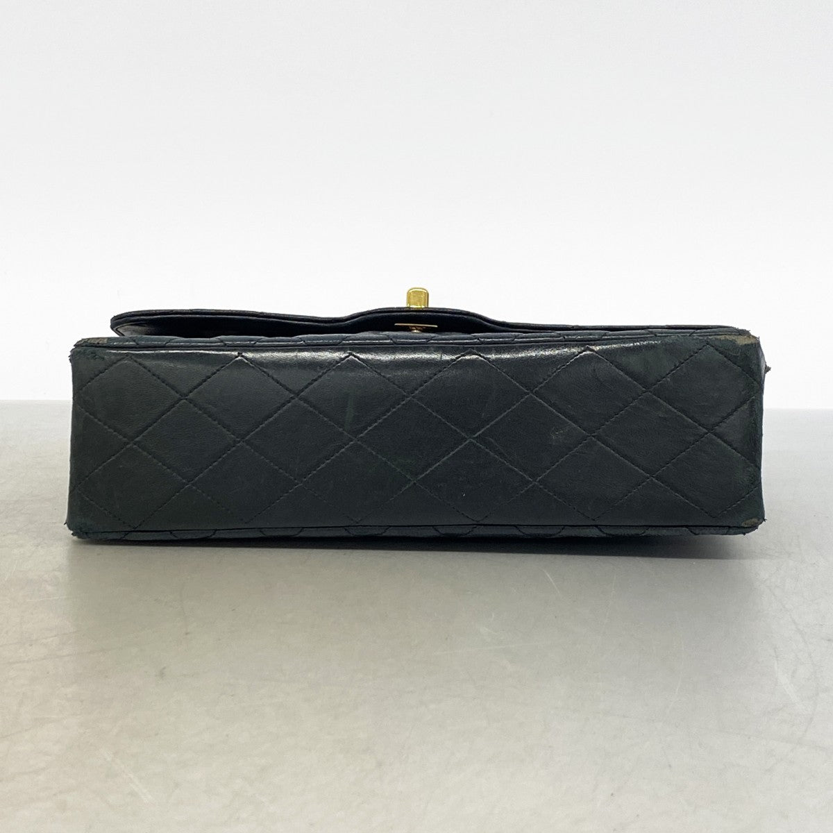 【6gc2661】シャネル ショルダーバッグ マトラッセ Wフラップ Wチェーン ラムスキン ブラック ゴールド金具【中古】レディース
