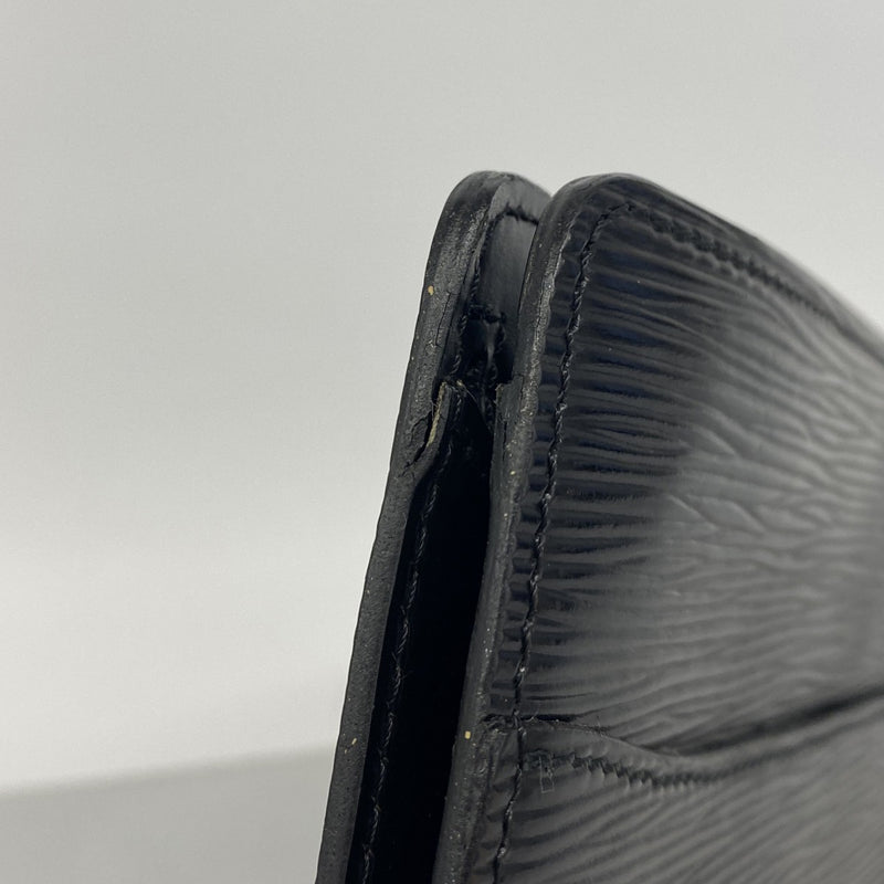 【6gc2688】ルイヴィトン クラッチバッグ エピ ポシェットオム M52522 ノワール【中古】メンズ