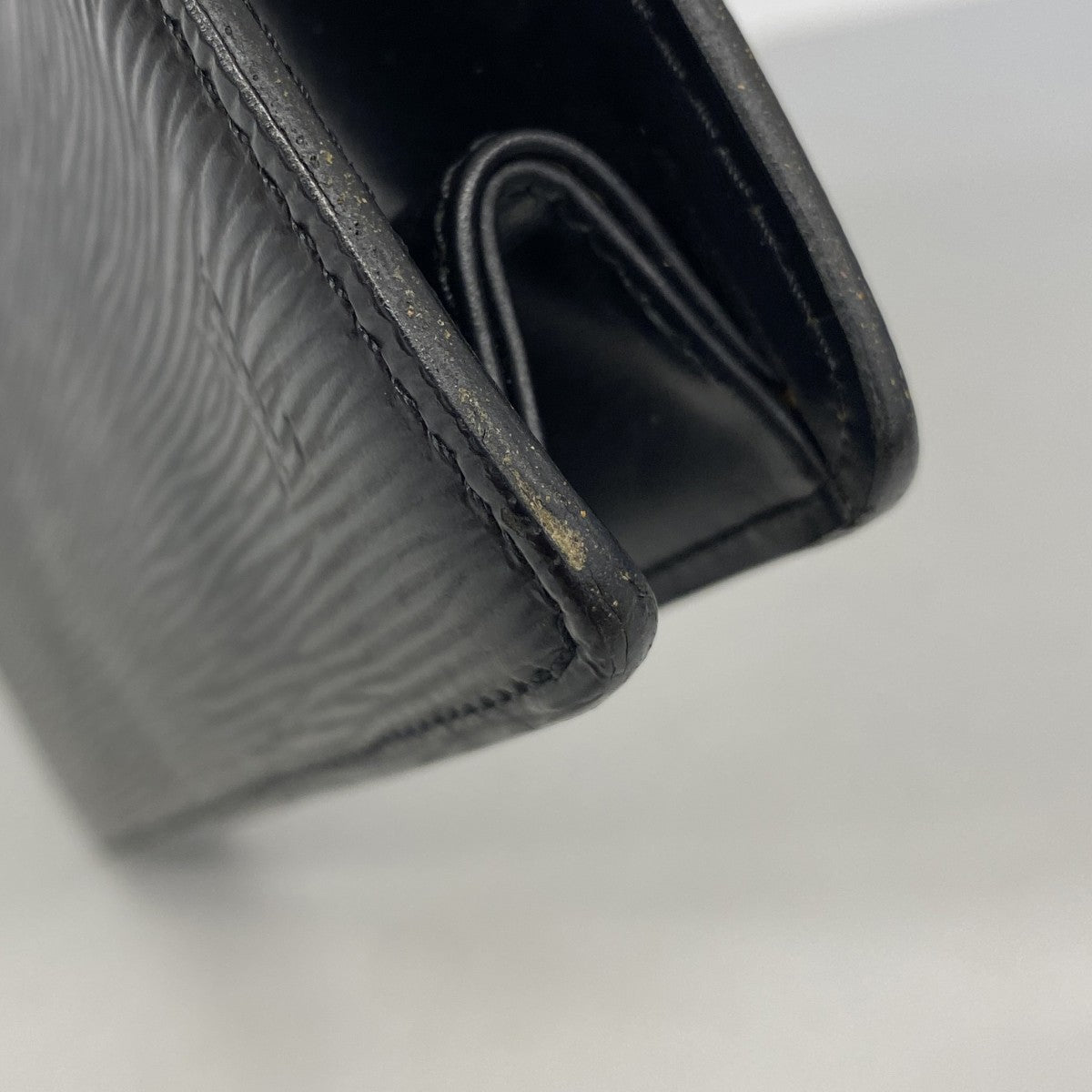 【6gc2688】ルイヴィトン クラッチバッグ エピ ポシェットオム M52522 ノワール【中古】メンズ