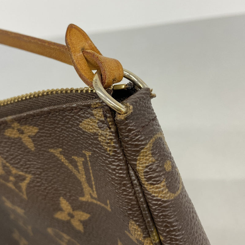 【6gc2726】ルイヴィトン ポーチ モノグラム ポシェットアクセソワール M51980 ブラウン【中古】レディース