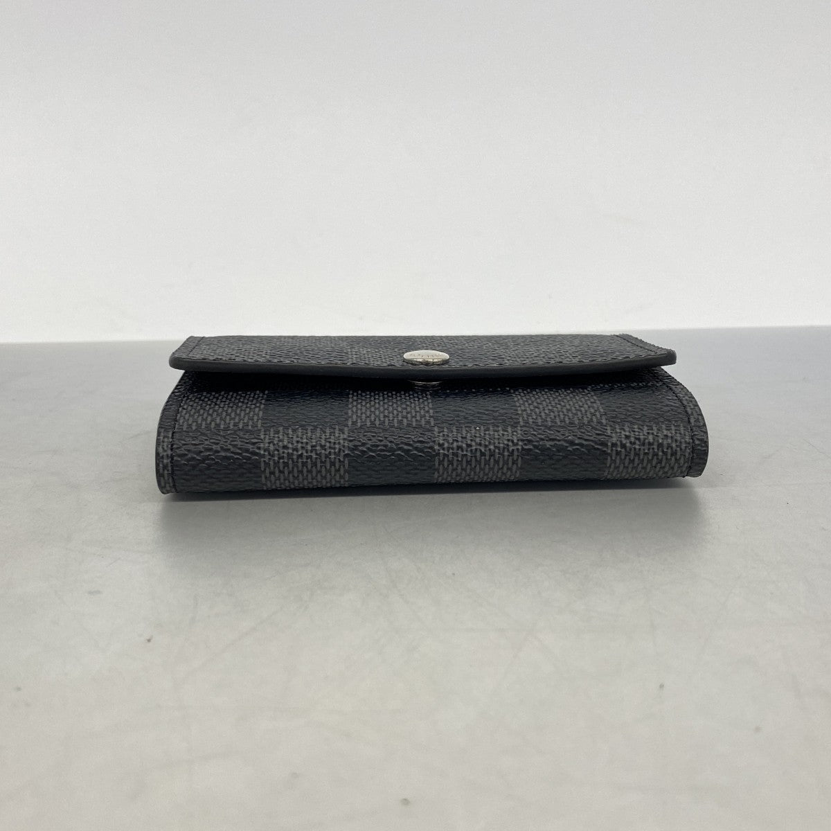 【6gc2728】ルイヴィトン キーケース ダミエ・グラフィット ミュルティクレ6 N62662 ブラック【中古】メンズ