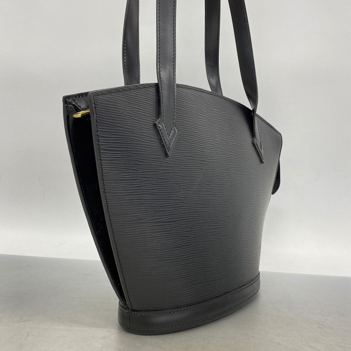 【6gc2759】ルイヴィトン ショルダーバッグ エピ サンジャックポワニエロング M52332 ノワール【中古】レディース