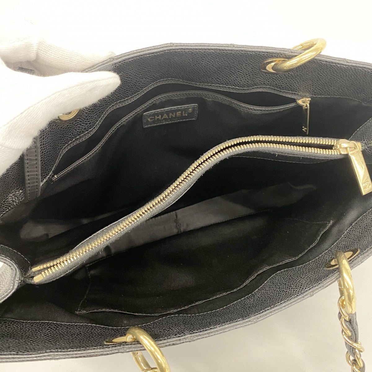 【6gc2767-h】シャネル チェーントート マトラッセ キャビアスキン ブラック ゴールド金具【中古】レディース