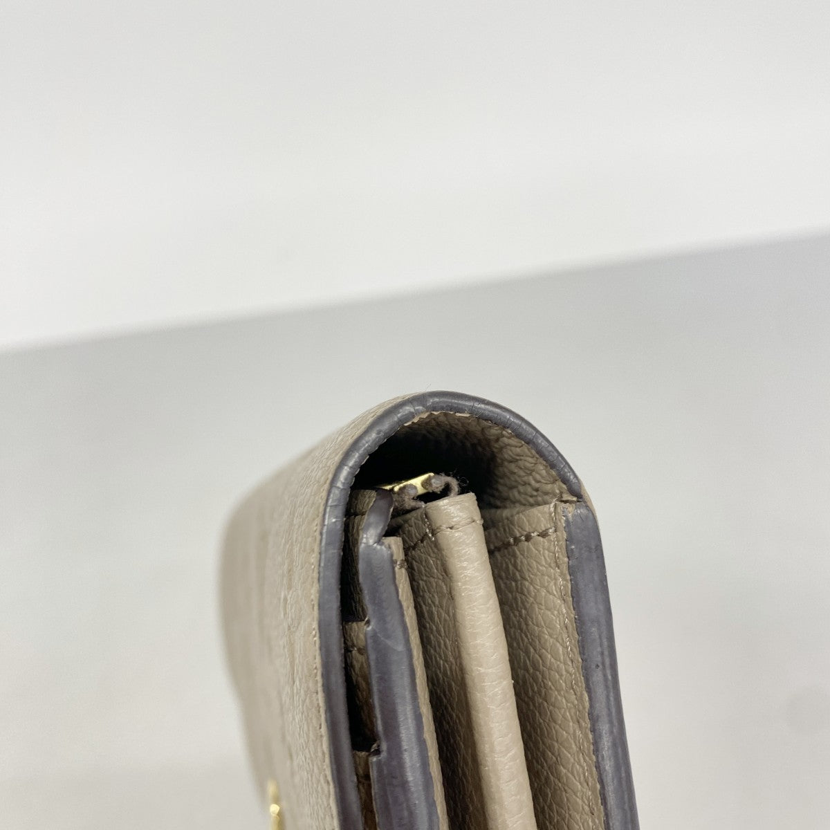 【6gc2779】ルイヴィトン 長財布 モノグラム・アンプラント ポルトフォイユサラ M82256 トゥルトレール【中古】レディース