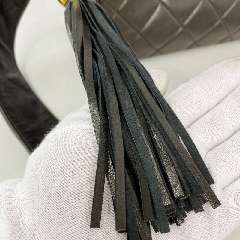 【6gc2789-k】シャネル ショルダーバッグ マトラッセ フリンジショルダー ラムスキン ブラック ゴールド金具【中古】レディース
