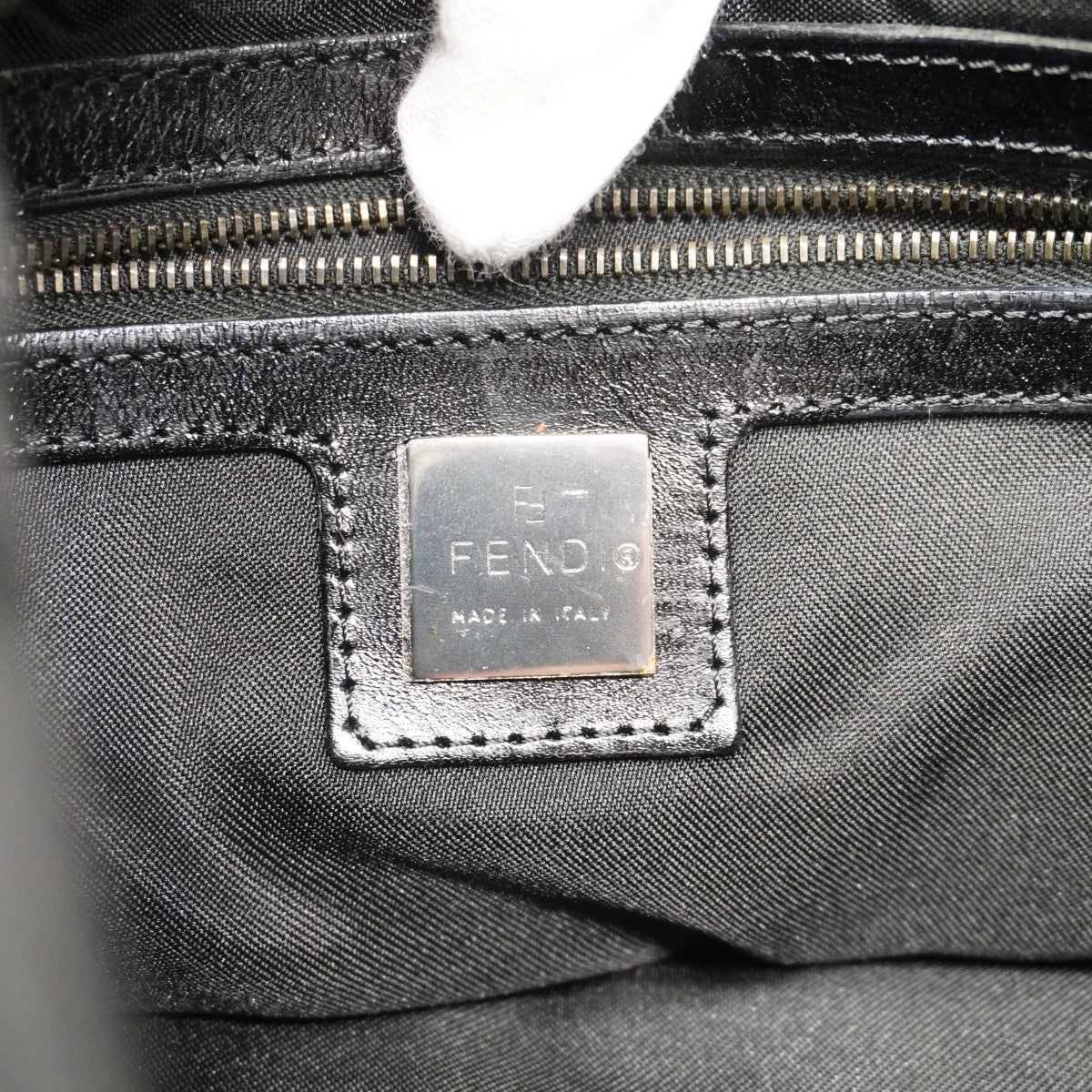 【6gc2804】フェンディ ハンドバッグ ズッキーノ ナイロンキャンバス ブラック シルバー金具【中古】レディース