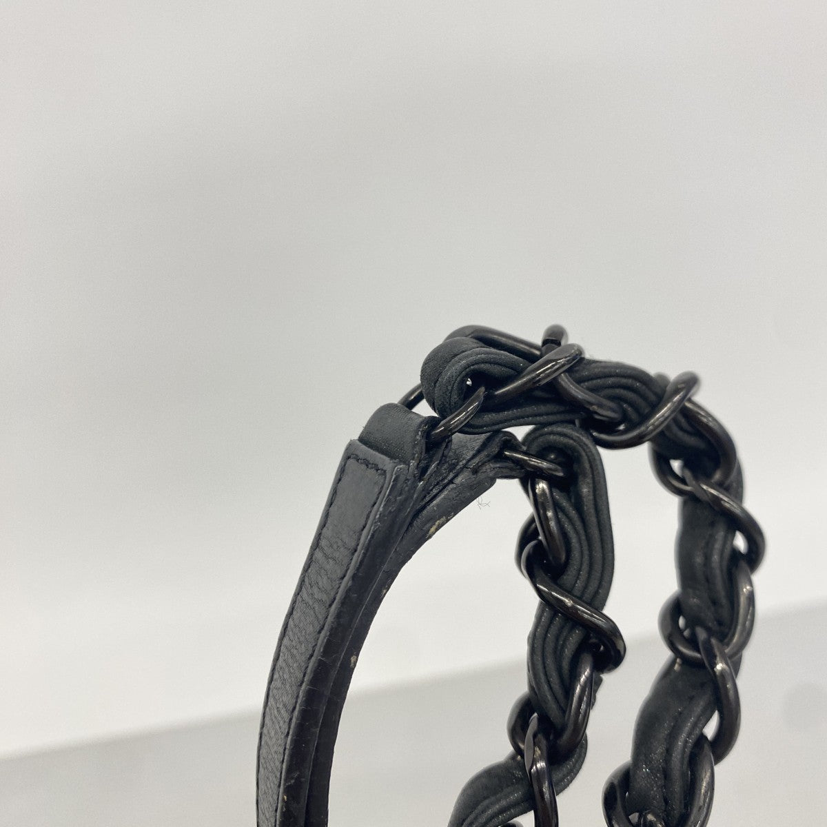 【6gc2810-k】シャネル ショルダーバッグ マトラッセ チェーンショルダー スパークルレザー ブラック シルバー金具【中古】レディース