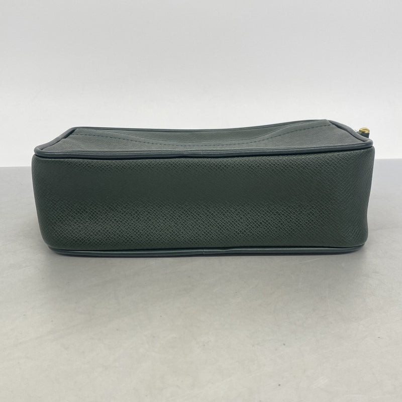 【6gc2813-k】ルイヴィトン クラッチバッグ タイガ カルガ M30814 エピセア【中古】メンズ