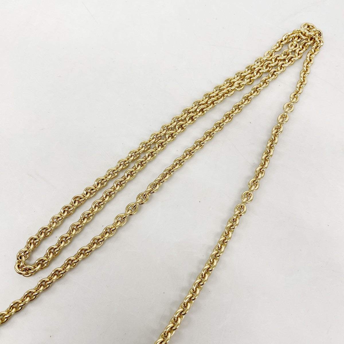 【6gc2862】サルヴァトーレフェラガモ ショルダーウォレット ヴァラ レザー ブラック ゴールド金具【中古】レディース