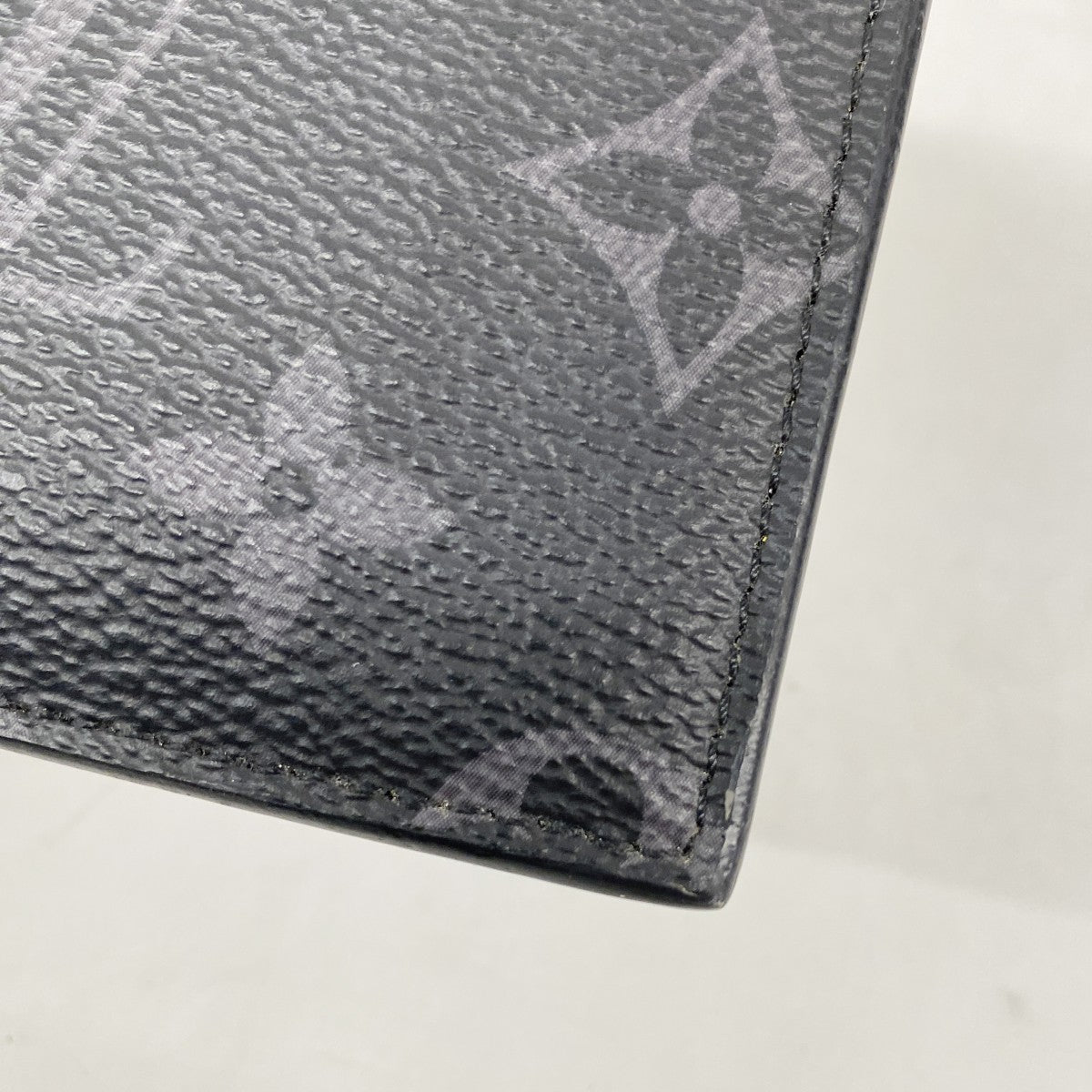 【6gc2863】ルイヴィトン コインケース タイガラマ コインカードホルダー M30271 ブラック【中古】メンズ