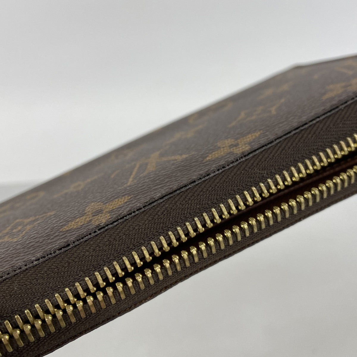 【6gc2978】ルイヴィトン 長財布 モノグラム ジッピーウォレット M60017 ブラウン【中古】メンズ レディース ユニセックス