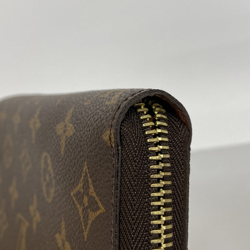 【6gc2978】ルイヴィトン 長財布 モノグラム ジッピーウォレット M60017 ブラウン【中古】メンズ レディース ユニセックス