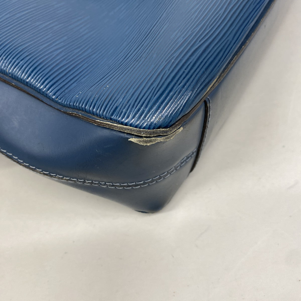 【6gc2982】ルイヴィトン ビジネスバッグ エピ PDB M54043 ブルーセレスト【中古】メンズ