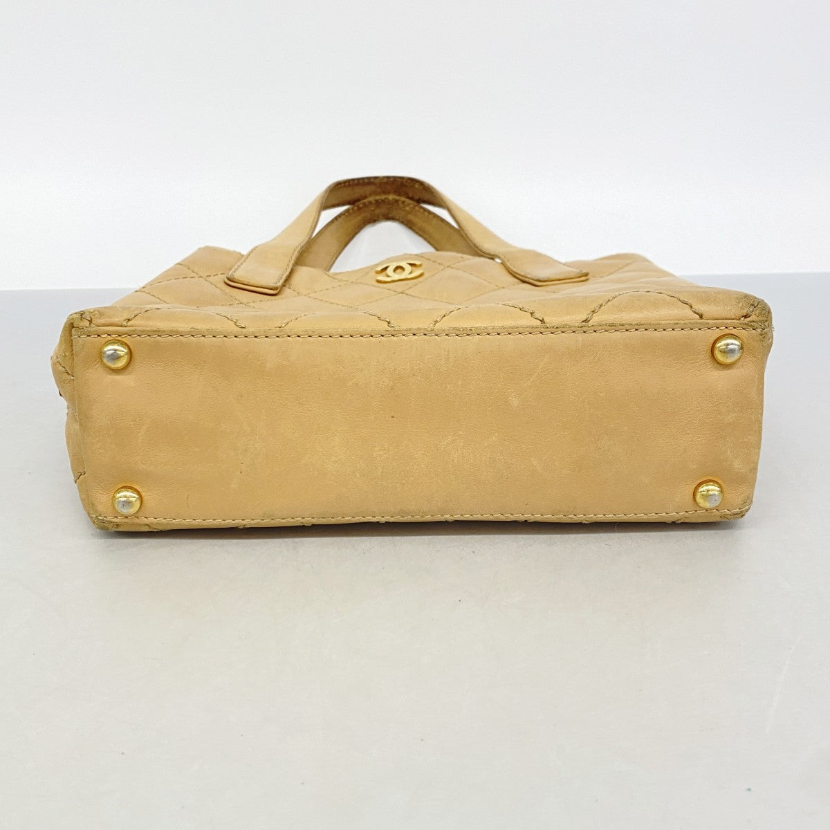 【6gc2997】シャネル トートバッグ ワイルドステッチ ラムスキン ベージュ ゴールド金具【中古】レディース