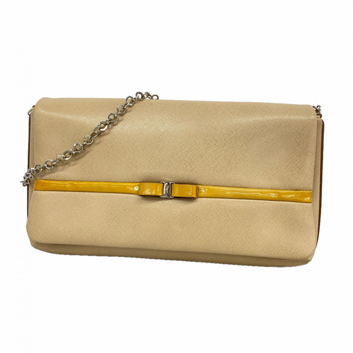 【6gc3063】サルヴァトーレフェラガモ ショルダーバッグ ヴァラ レザー ベージュ シルバー金具【中古】レディース