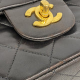 【6gc3065】シャネル ショルダーバッグ マトラッセ Wフラップ Wチェーン ラムスキン ブラック ゴールド金具【中古】レディース