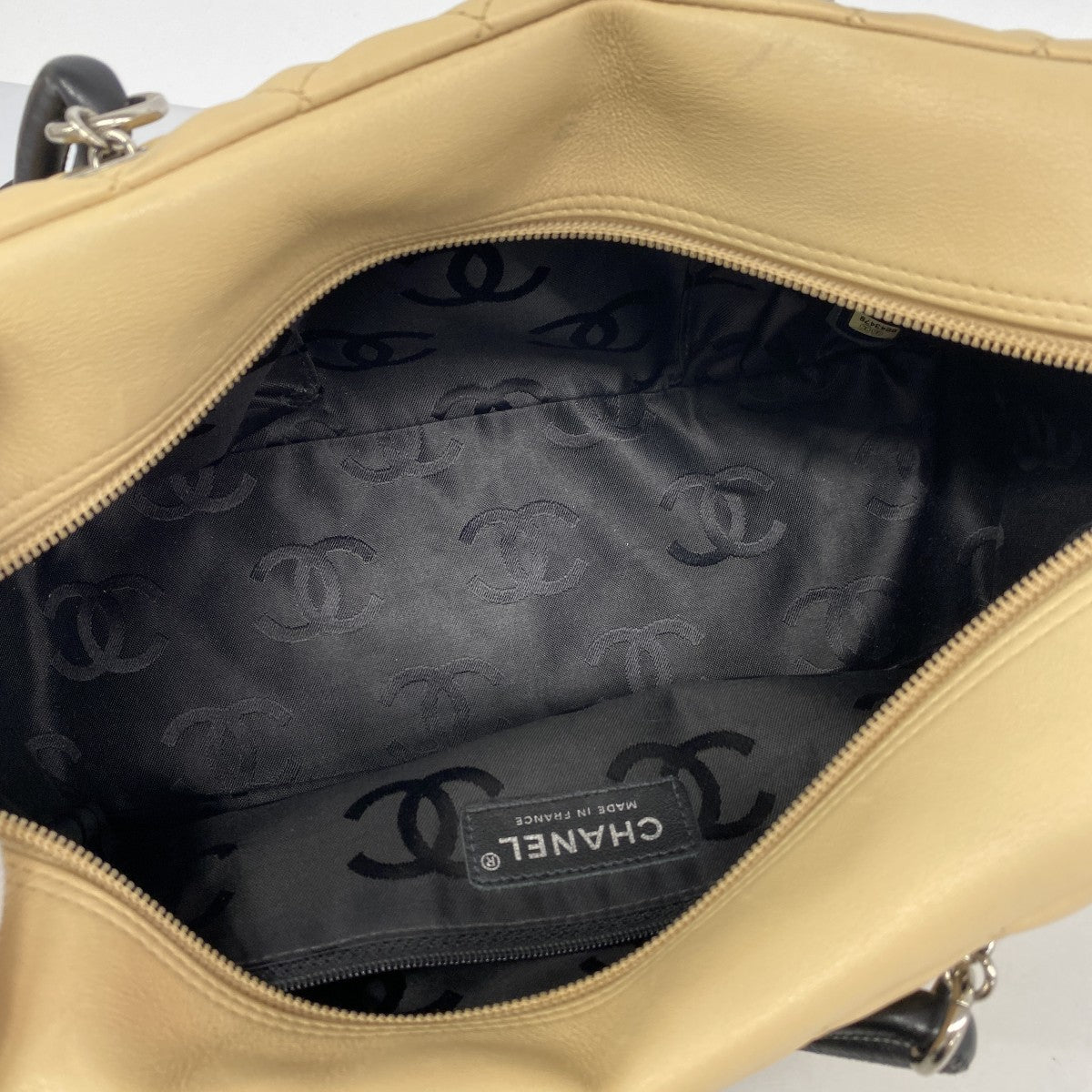 【6gc3078-k】シャネル ショルダーバッグ カンボン レザー ベージュ ブラック シルバー金具【中古】レディース