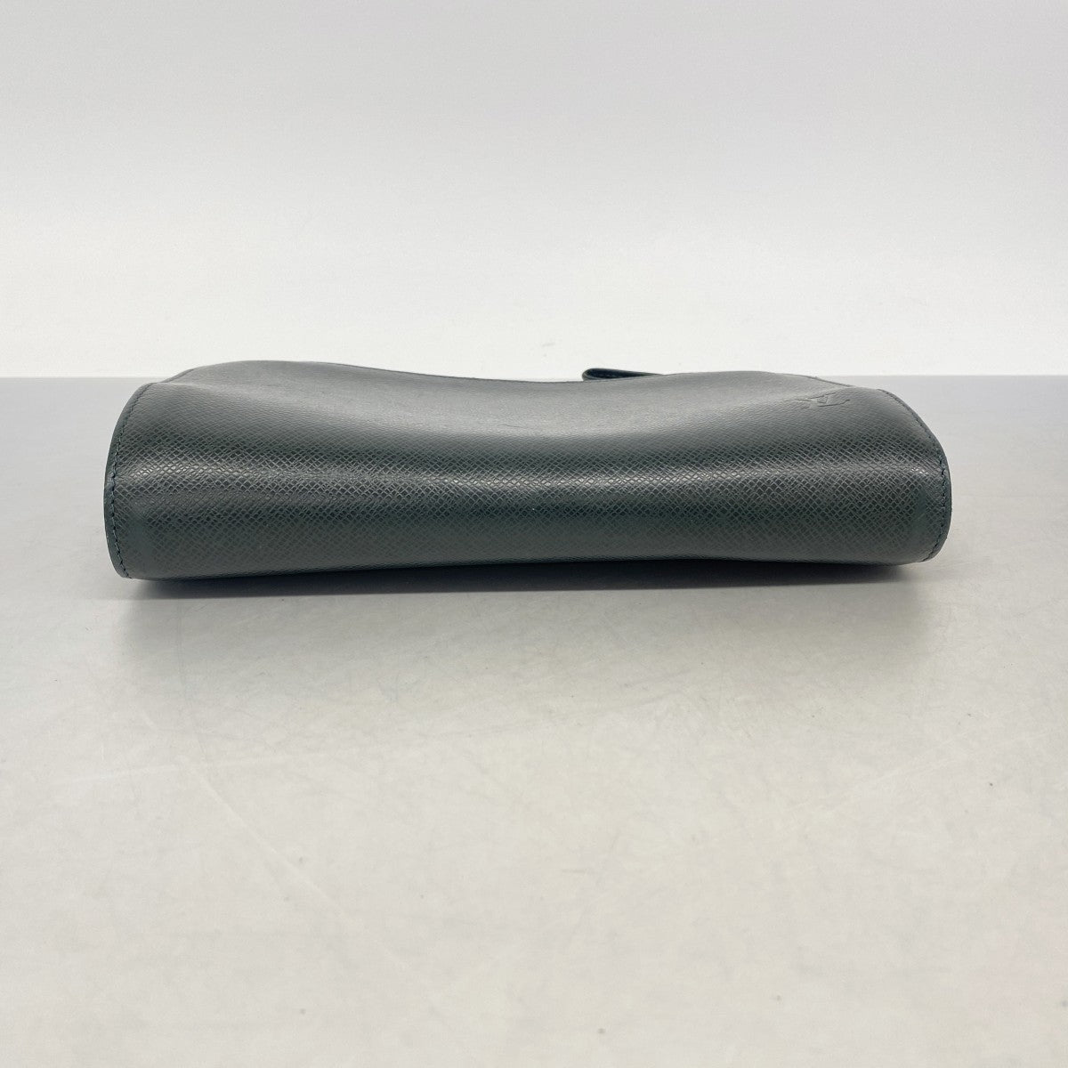 【6gc3096-k】ルイヴィトン クラッチバッグ タイガ バイカル M30184 エピセア【中古】メンズ