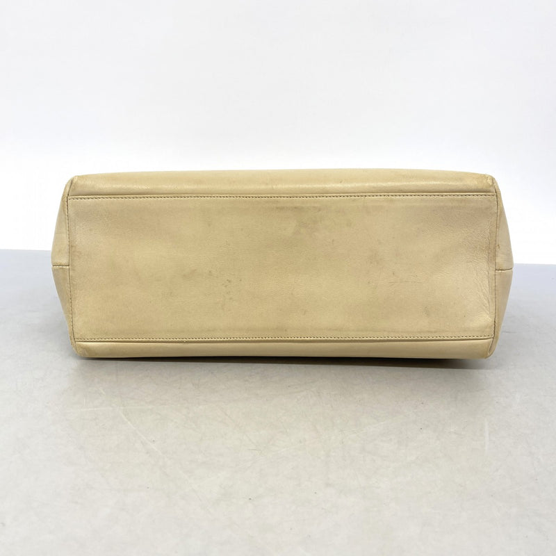 【6gc3099-k】シャネル ショルダーバッグ チェーンショルダー レザー ベージュ ゴールド金具【中古】レディース