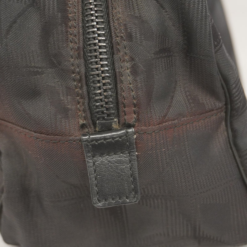 【6gc3121-k】シャネル ハンドバッグ ニュートラベル ナイロン ブラック シルバー金具【中古】レディース