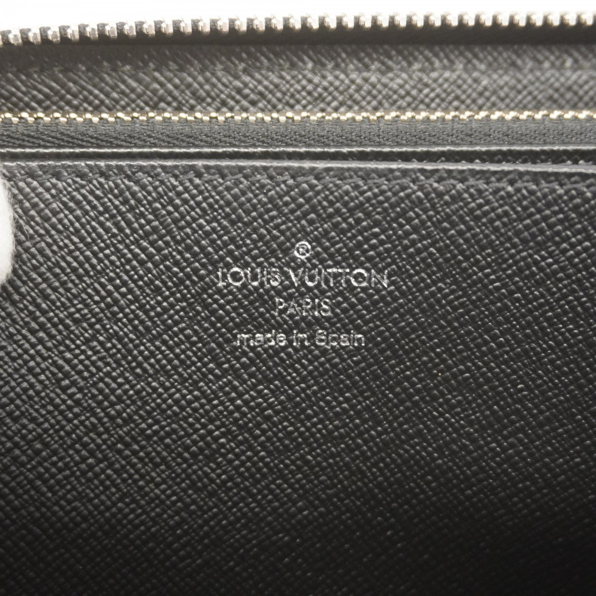 【6gc3127-k】ルイヴィトン 長財布 エピ ジッピーウォレット M61857 ノワール【中古】メンズ レディース ユニセックス