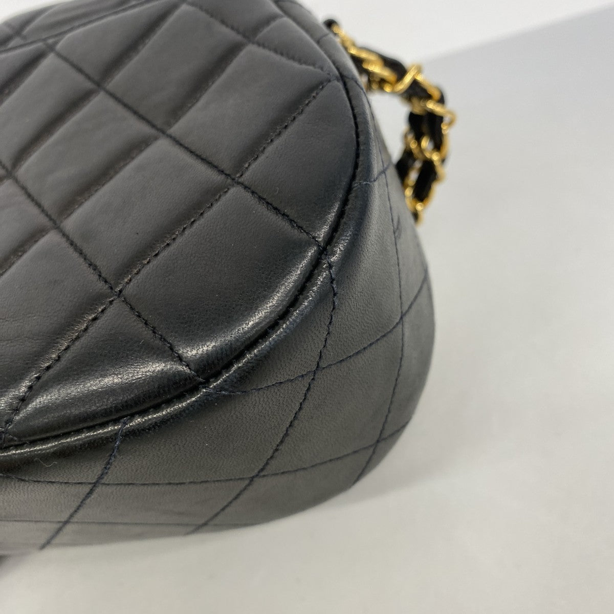 【6gc3130-k】シャネル ハンドバッグ マトラッセ チェーンショルダー ラムスキン ブラック ゴールド金具【中古】レディース
