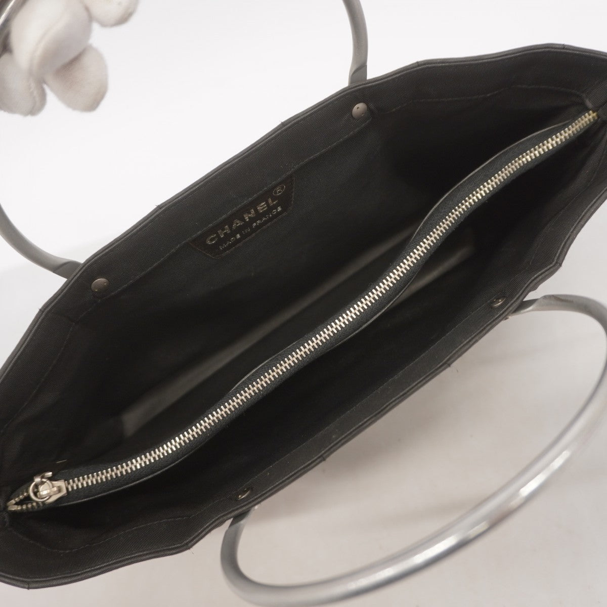 【6gc3141-k】シャネル ハンドバッグ チョコバー ナイロン ブラック シルバー金具【中古】レディース