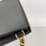 【6gc3177-k】ルイヴィトン ポーチ エピ ポシェットアクセソワール M52942 ノワール【中古】レディース