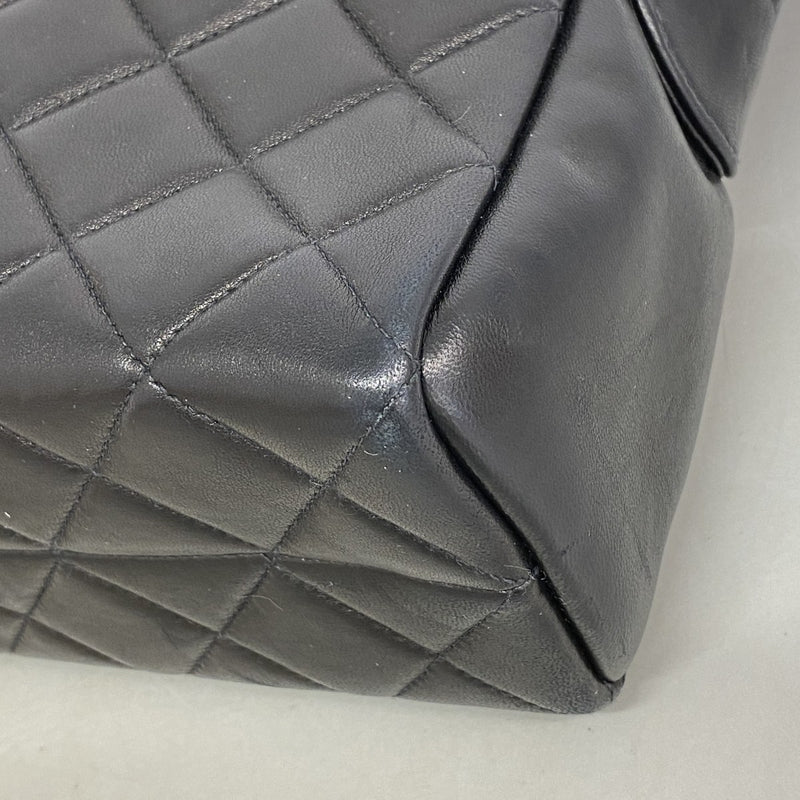 【6gc3221-k】シャネル ショルダーバッグ マトラッセ チェーンショルダー ラムスキン ブラック ゴールド金具【中古】レディース