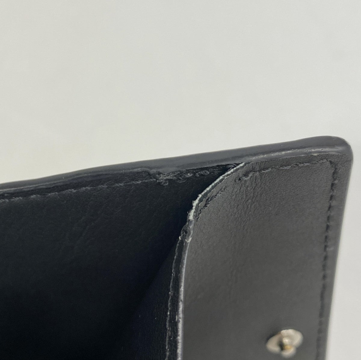 【6gc3254-k】ルイヴィトン 三つ折り財布 モノグラム・アンプラント ポルトフォイユパイロット M82556 ノワール【中古】レディース