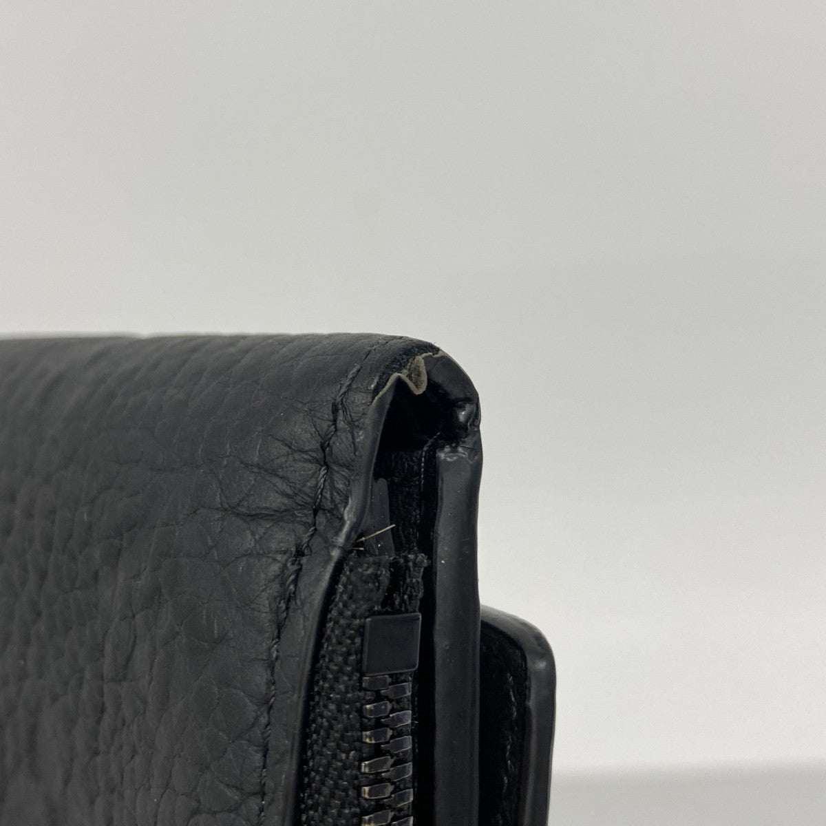 【6gc3254-k】ルイヴィトン 三つ折り財布 モノグラム・アンプラント ポルトフォイユパイロット M82556 ノワール【中古】レディース