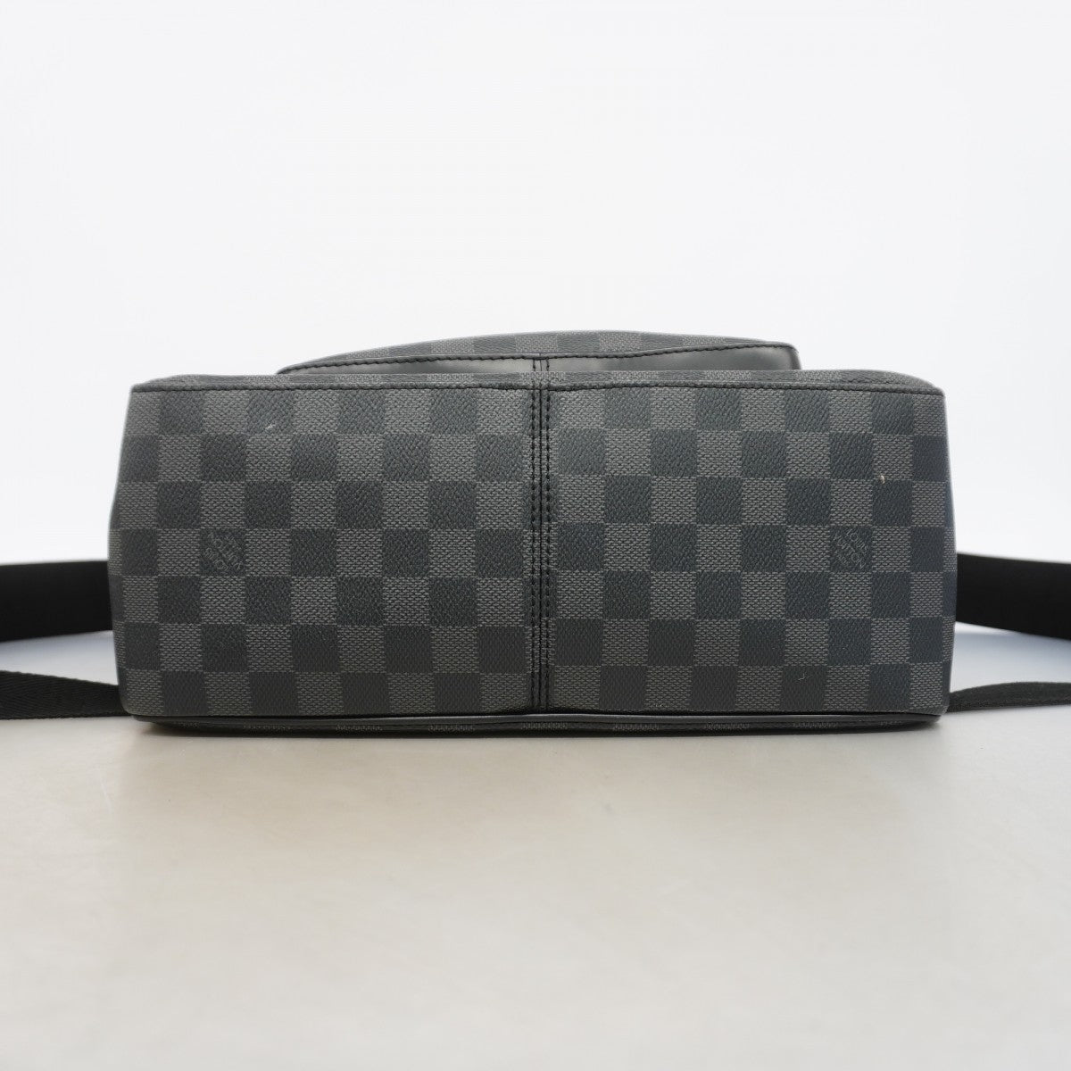 【6gc3266-k】ルイヴィトン リュック・デイパック ダミエ・グラフィット ジョッシュ N41473 ブラック グレー【中古】メンズ