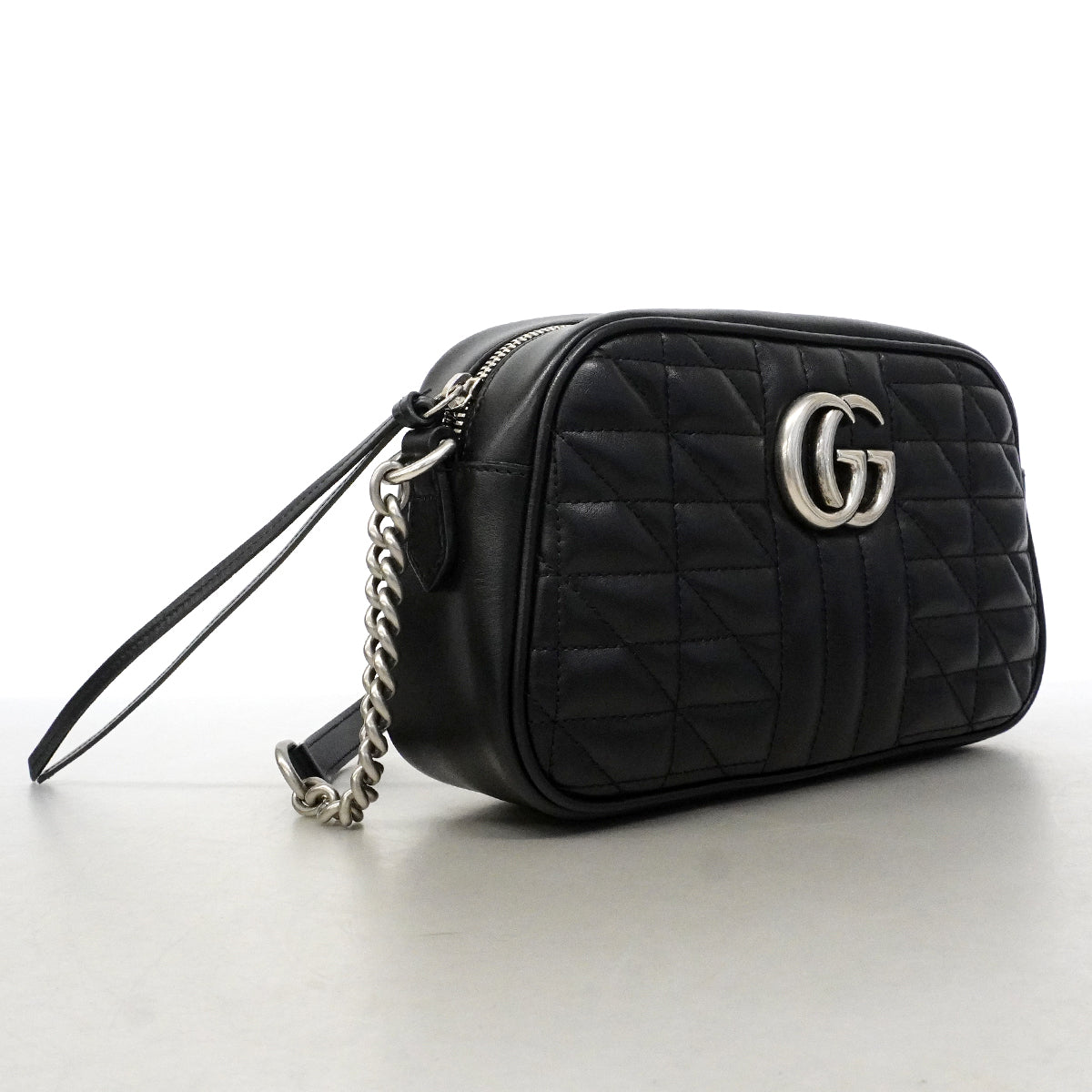 【6gc3289-k】グッチ ショルダーバッグ GGマーモント 447632 レザー ブラック シルバー金具【中古】レディース
