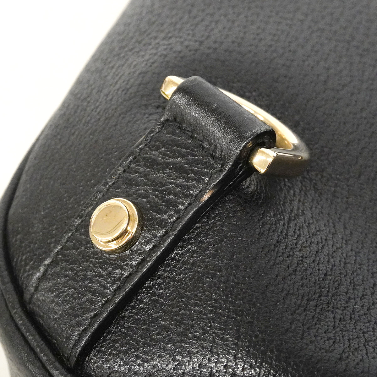 【6gc3290-k】グッチ ショルダーバッグ アビー 130737 レザー ブラック シャンパンゴールド金具【中古】レディース