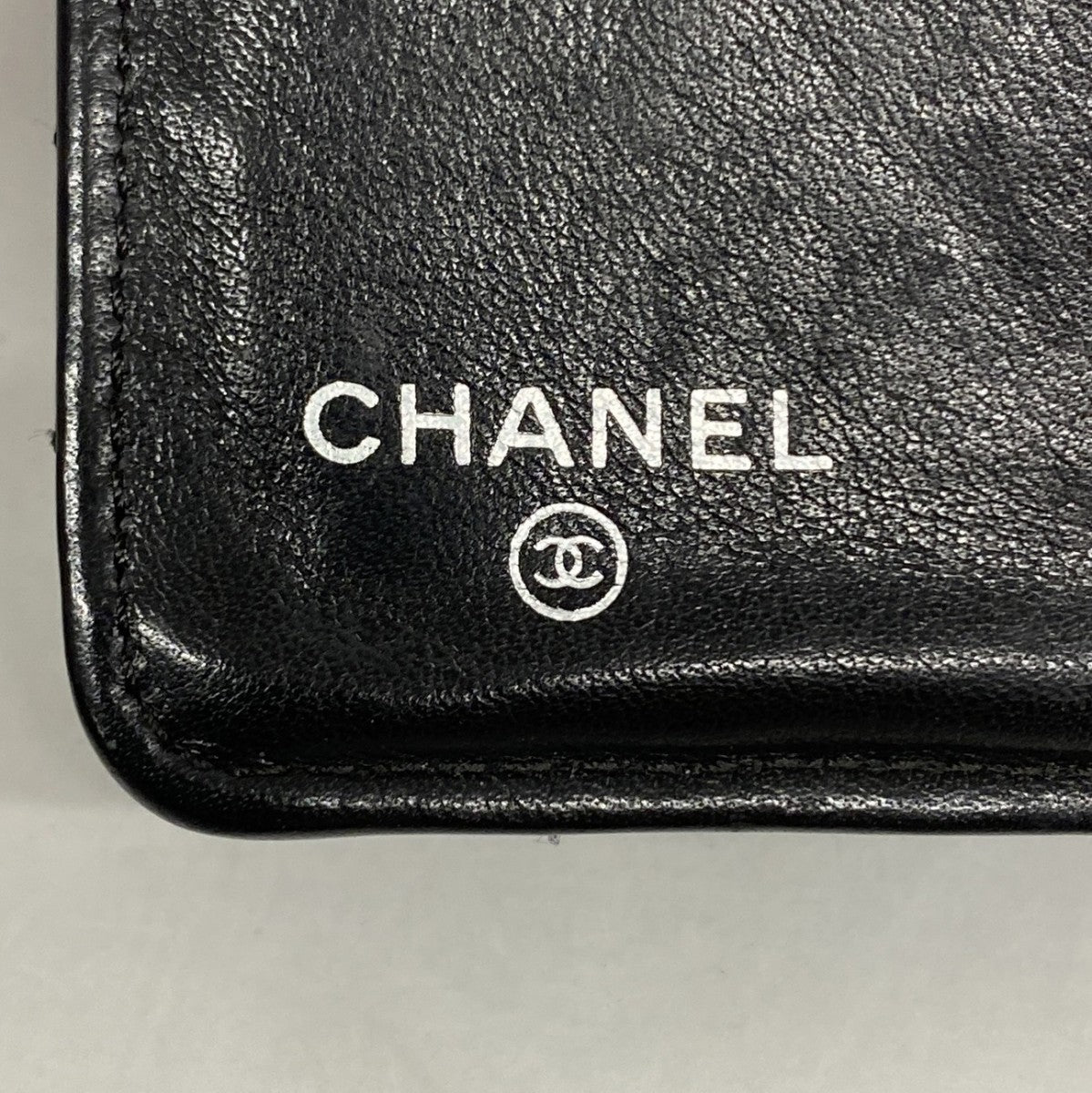 【6gc3294-k】シャネル 長財布 Vステッチ ラムスキン ブラック シルバー金具【中古】レディース